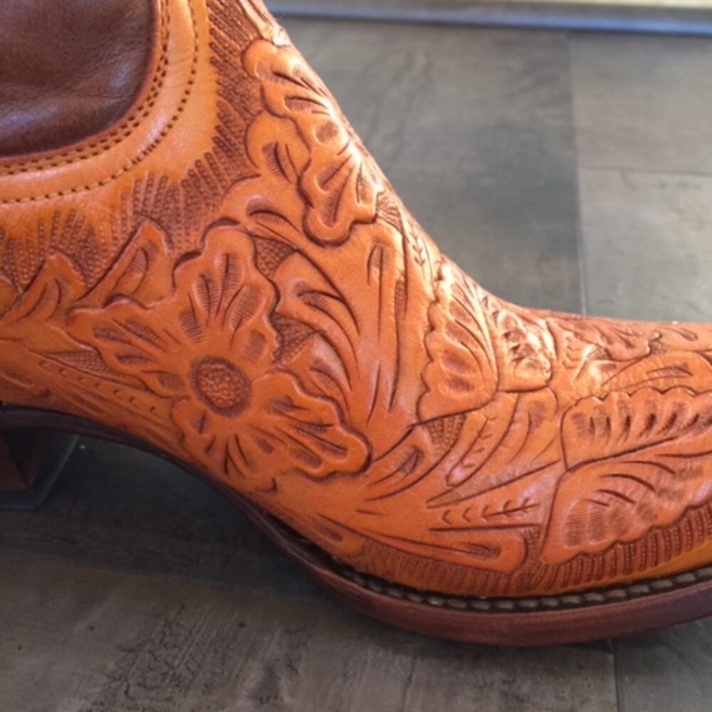 Old Gringo Tooled Wyoming Boots - Picture 3 of 12